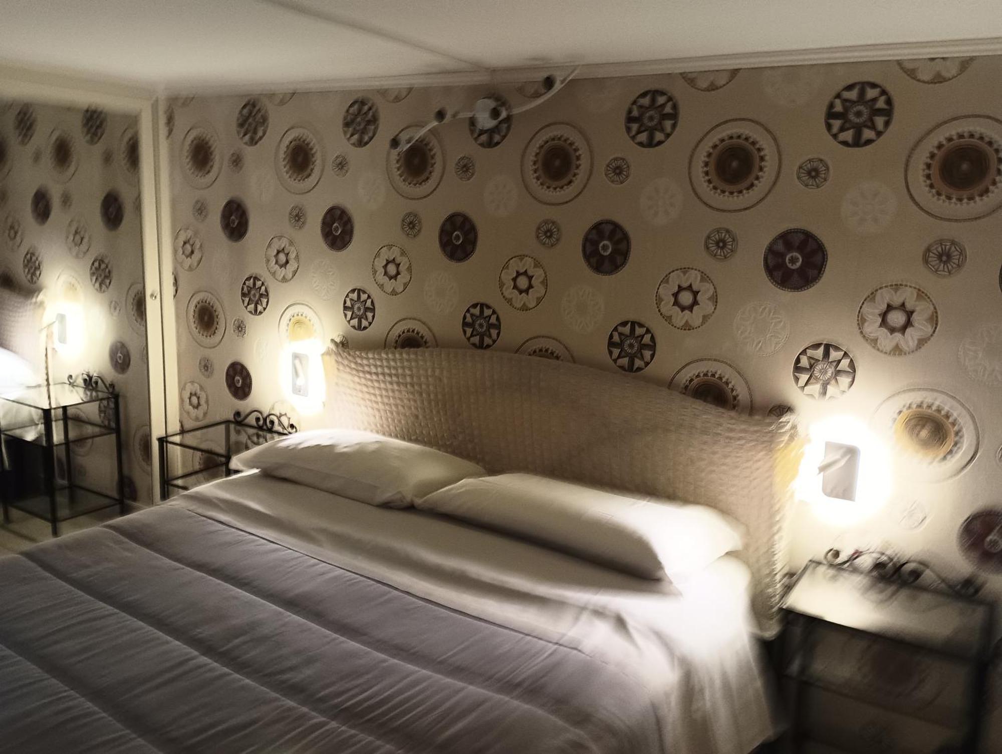 Beb Maryposa Appartment 나폴리 외부 사진