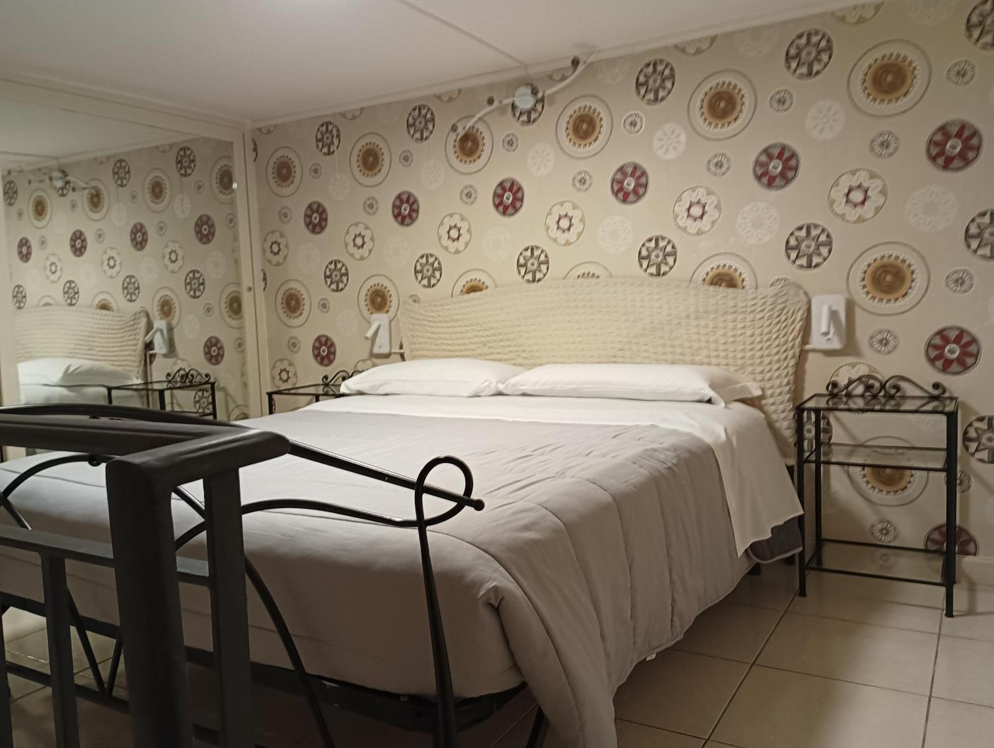 Beb Maryposa Appartment 나폴리 외부 사진